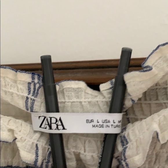 Zara Ruched Cropped Long-Sleeve Gingham Top - Picture 2 of 4